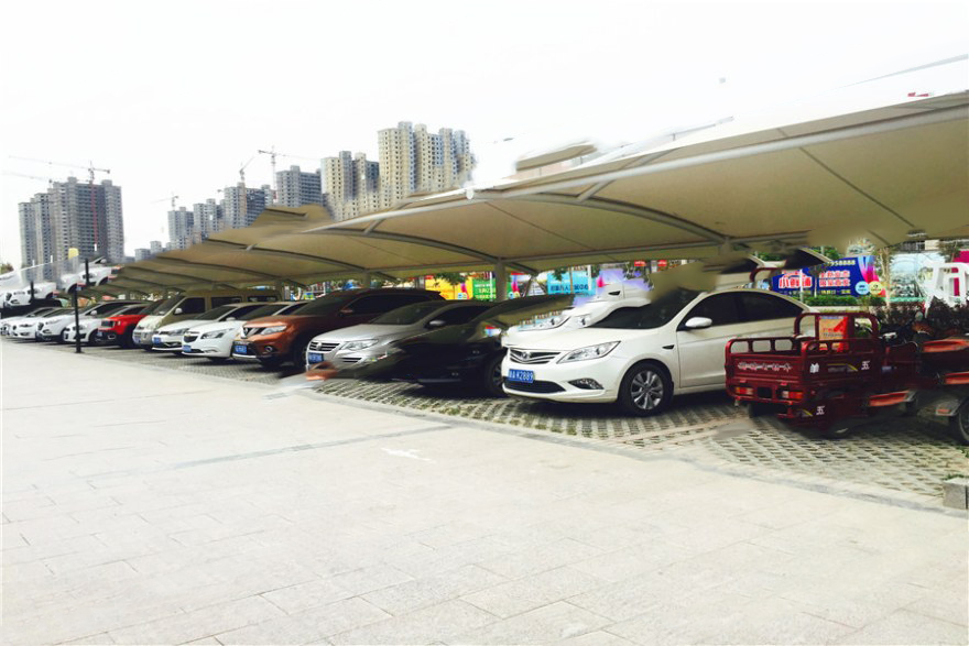 小区环境实景图.jpg